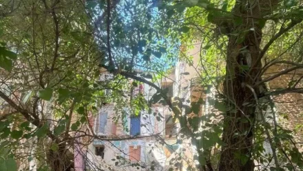 В Астрахани произошло частичное обрушение многоэтажного дома