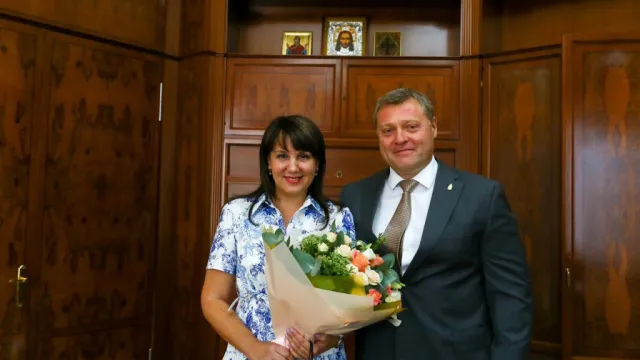 Сегодня свой день рождения отмечает директор ГТРК “Лотос” Стелла Зверева