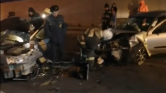 В Астрахани на Кирикилинском мосту пьяный водитель устроил ДТП