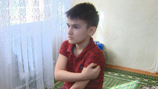 8-летний астраханец Амин Адилов нуждается в срочной медпомощи