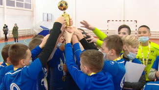 В Астрахани прошёл турнир имени советского футболиста Евгения Ловчева