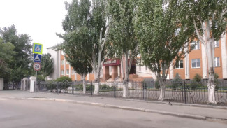 В Астрахани благоустроят подходы к школе №61