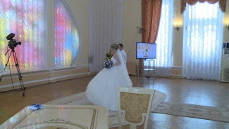 Красивая дата для счастливой жизни: несколько астраханских пар создали семьи 26 января
