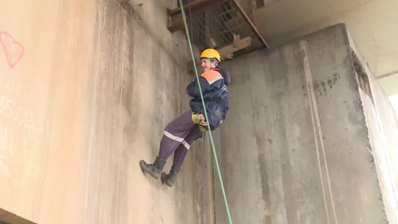 В Астрахани на Городском острове проходят занятия по спортивному туризму