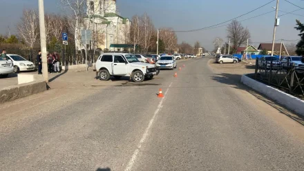 Под Астраханью подросток на кроссовом мотоцикле пострадал в ДТП