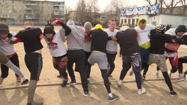 Астраханские активисты провели кулачные бои в масленичную неделю