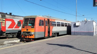 С 24 мая в Астрахани изменится расписание пригородного поезда