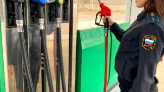 В Ленинском районе Астрахани на два месяца закрыли опасную заправку