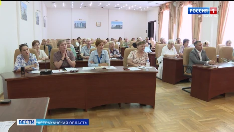 Астраханские ветераны активно взаимодействуют с подрастающем поколением