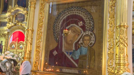 Православные астраханцы отметили день Казанской иконы Божьей Матери