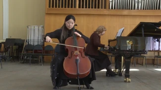 В Астраханской консерватории прошёл ежегодный концерт виолончелистов