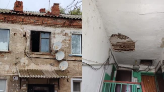 Глава СК поручил возбудить дело после обрушения потолка в аварийном доме в Ахтубинске 