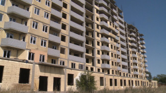 Когда достроят проблемный дом на улице Студенческой в Астрахани