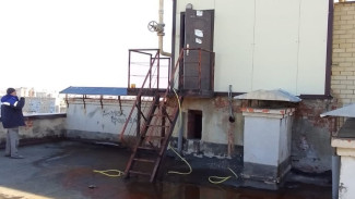 В Астрахани начался ремонт котельной дома на площади Карла Маркса