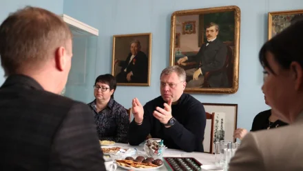 Игорь Бабушкин поддержал идею астраханских работников культуры выступить в Донбассе