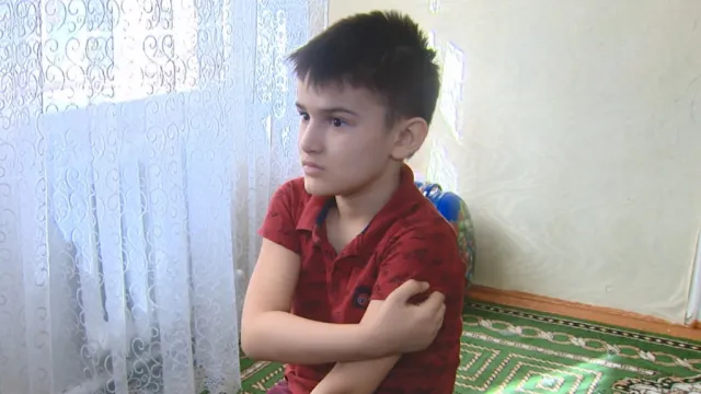 8-летний астраханец Амин Адилов нуждается в срочной медпомощи