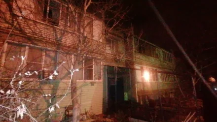 В Трусовском районе Астрахани при пожаре погибли женщина с сыном