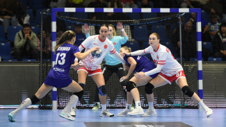 «Астраханочка» одержала третью победу кряду