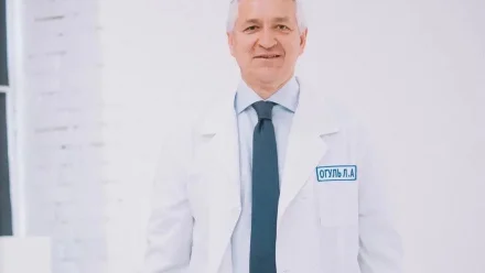 Леонид Огуль поздравил с Днём медицинского работника