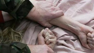 Астраханец подозревается в изнасиловании 14-летней дочь знакомых