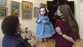 В музее Астраханского театра кукол возобновились экскурсии