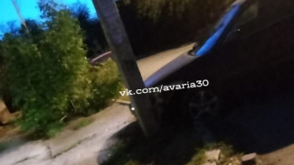 В Астрахани на улице Куйбышева 13-летняя девочка устроила ДТП