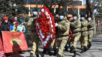 В Астрахани состоялось торжественное открытие «Вахты памяти»