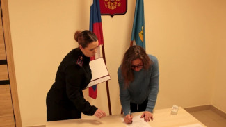 В Астрахани украинка получила гражданство России