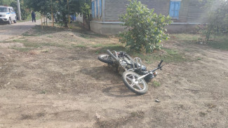 Астраханские подростки попали в реанимацию после езды на мопеде