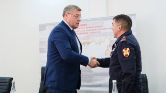 В Астрахани начальник регионального управления Росгвардии вышел на пенсию