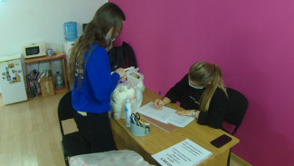 В Астрахани активно собирают гуманитарную помощь для беженцев из ДНР и ЛНР