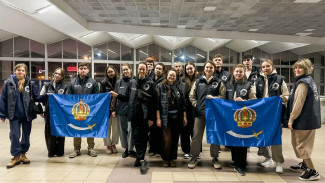 Делегация из 40 астраханцев отправилась на Международный молодежный фестиваль