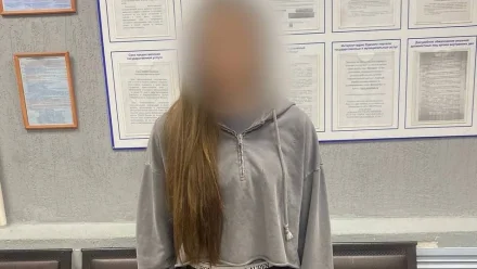 В Астрахани задержали лихачку за систематические нарушения ПДД