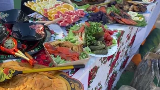 В Астрахани проходит фестиваль ухи среди колледжей и техникумов