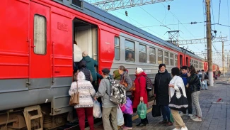 В Астраханской области возобновляется движение пригородного поезда Кутум – Дельта