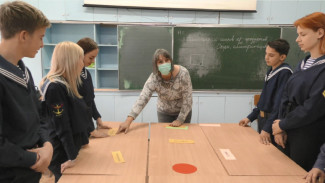 В Астрахани прошли юридические консультации по вопросам прав детей