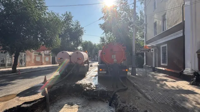 В двух районах Астрахани ограничили подачу холодной воды