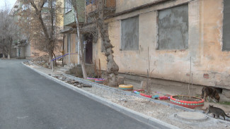 Ремонт дворов в Астрахани депутаты Гордумы контролируют вместе с жильцами 