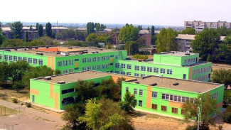 Школу в Астраханской области закрыли из-за угрозы разрушения