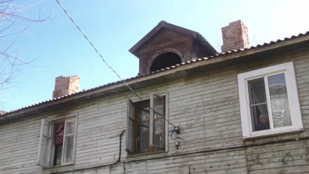В Астрахани МВК признала аварийными дома на улицах Ботвина и Волжская