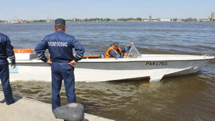 В Астрахани обнаружили труп мужчины в Волге