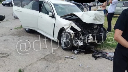 В Астрахани ДТП на улице Адмирала Нахимова пострадали 2 человека