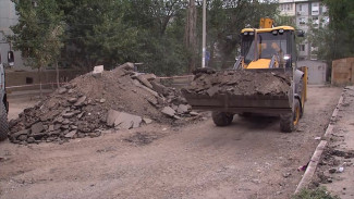 До 1 сентября капитально отремонтируют проезд Воробьёва в Астрахани