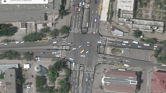 Как повысить эффективность работы оживлённого перекрестка Астрахани