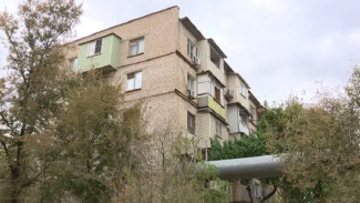 В доме на Ляхова в Астрахани, где обнаружили трещину, провели мониторинг