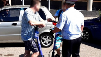 В Астрахани зафиксировали первую аварию с участием электросамоката