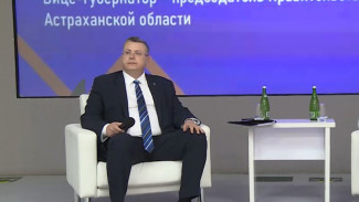 Вице-губернатор области Денис Афанасьев встретился с астраханской молодёжью 