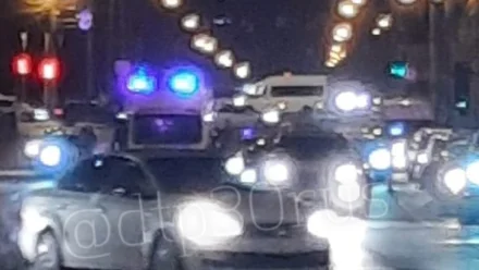 В Астрахани на пешеходном переходе сбили 36-летнего мужчину 