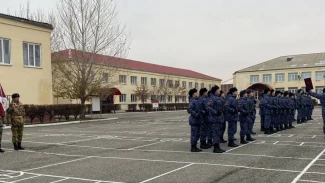 В Астрахани более 30 новобранцев приняли присягу 