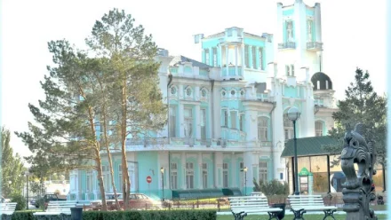 В Астрахани прекращают работу два районных отдела службы ЗАГС